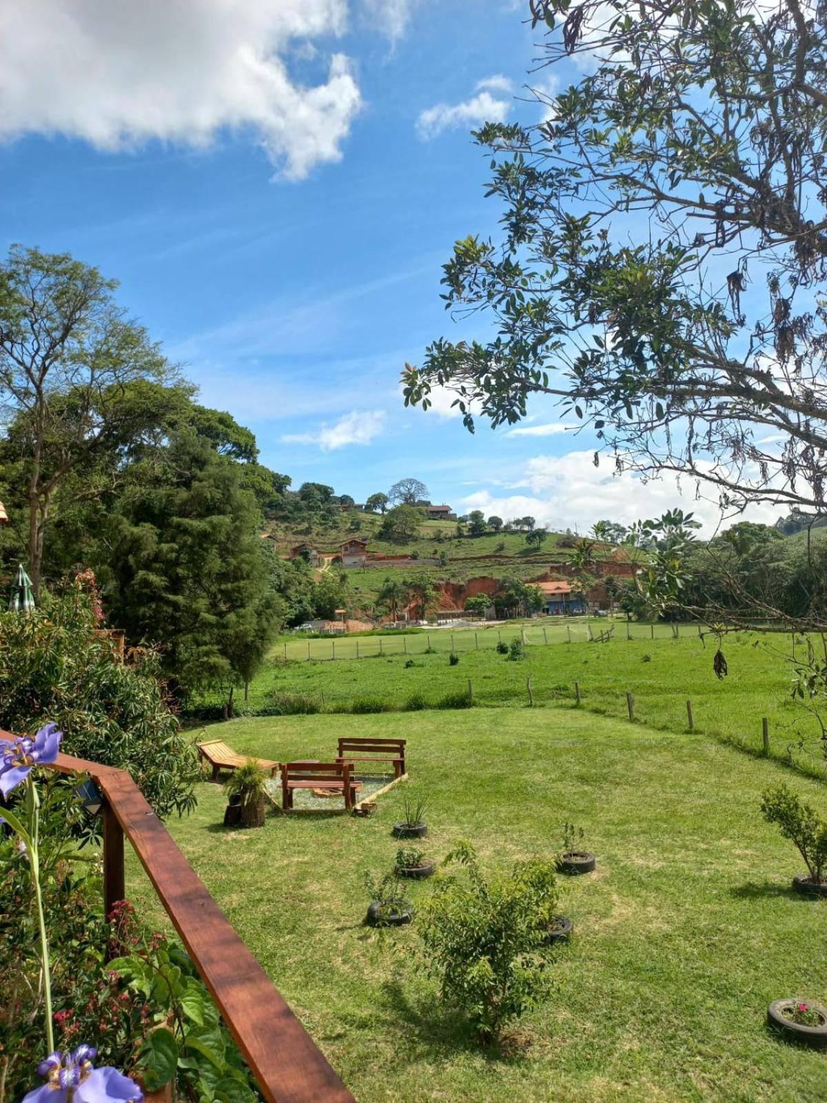 Chales Refugio No Campo ซานโต อังตัวนิโอ โด ปิงญัล ภายนอก รูปภาพ